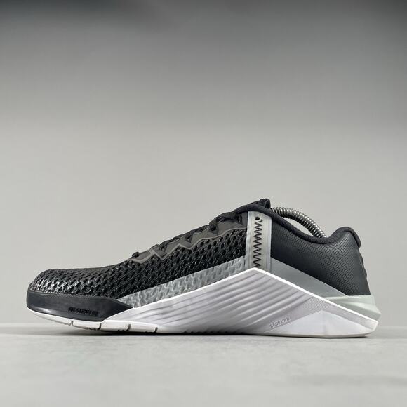 Nike Metcon 6 Men’s Size 8.5 Black White Gym Training Shoes Athletic Sneakers - Picture 7 of 9